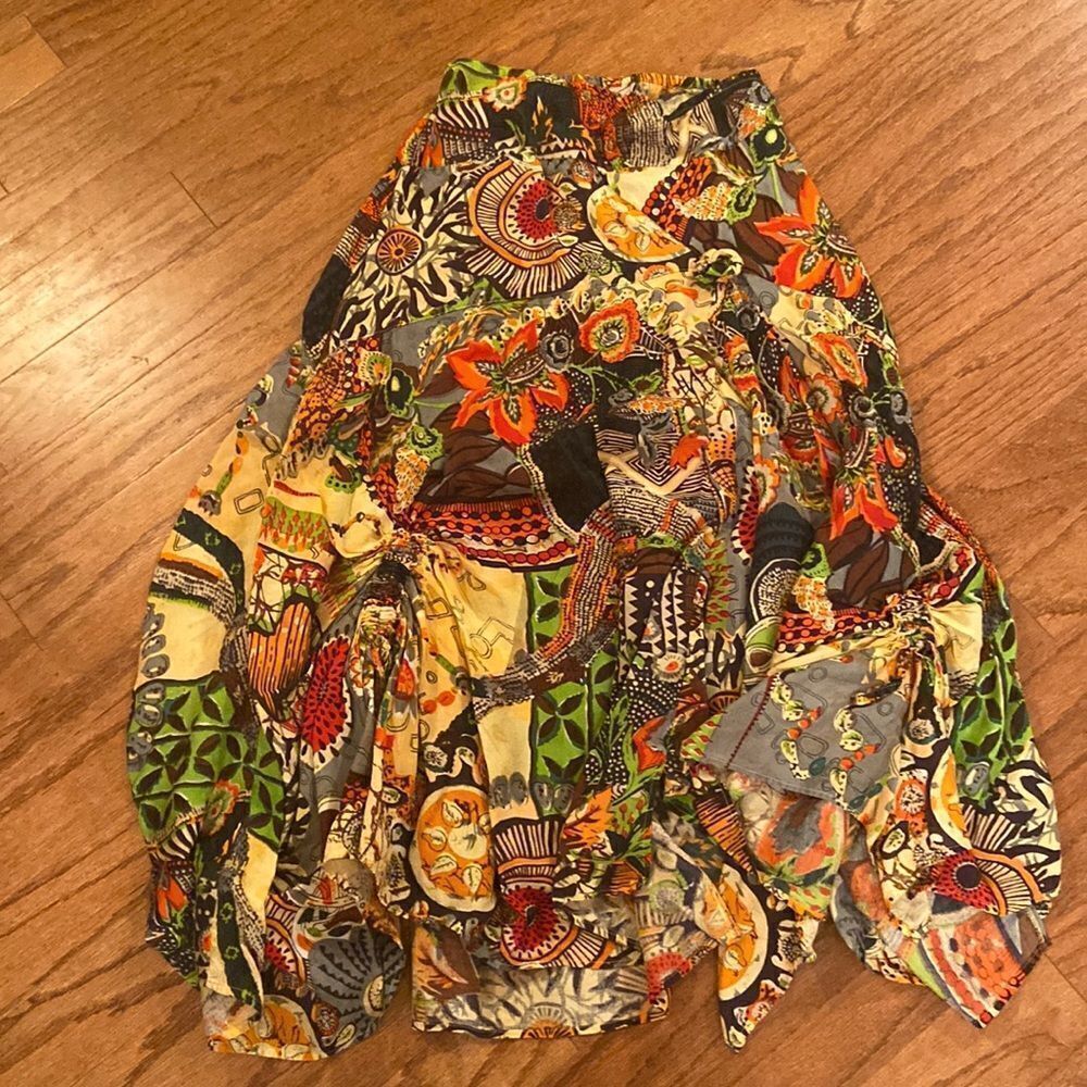 Sterling Styles size small I believe, see waist measurement long colorful skirt